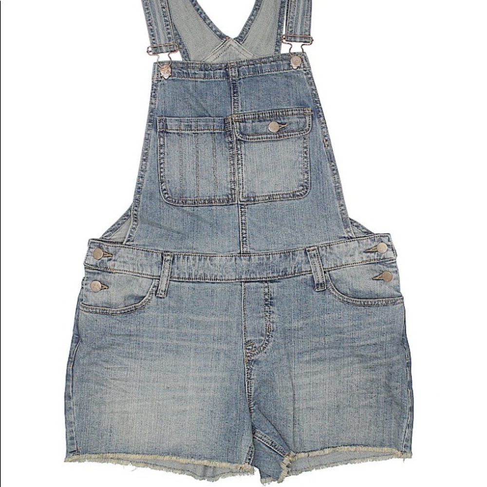 Size medium shorts overalls mossimo